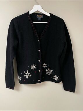 Woolrich Black Snowflake Holiday Winter Cardigan with Red Accent